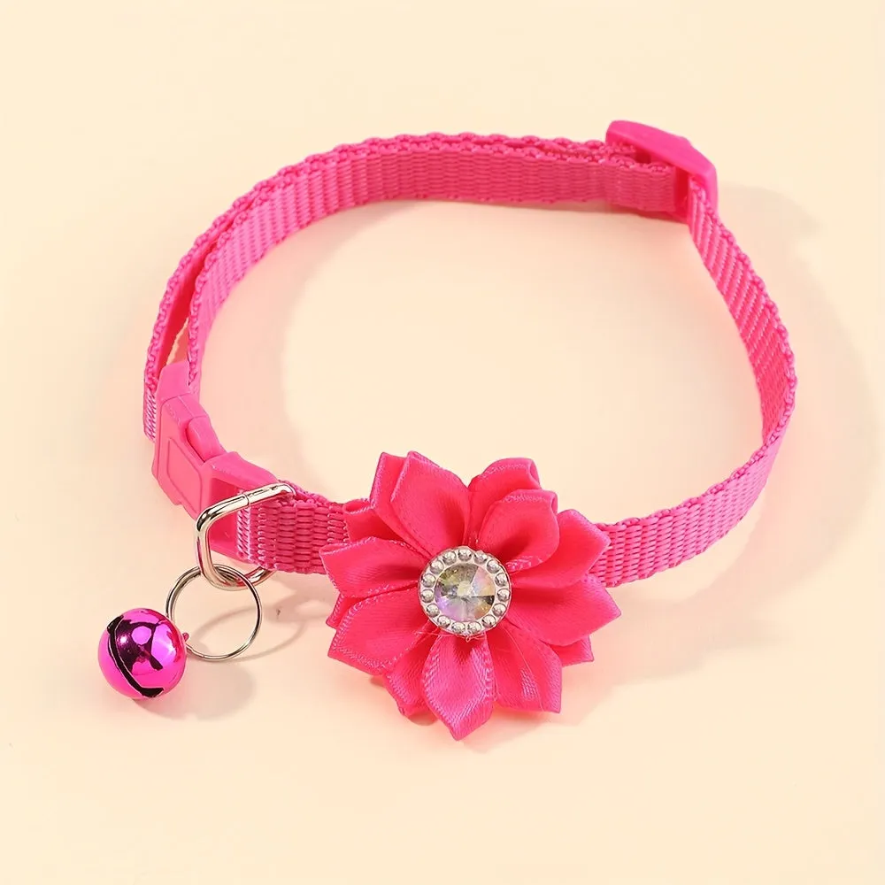 Chic cat Collar with Bell  Cozy  Durable Accessory