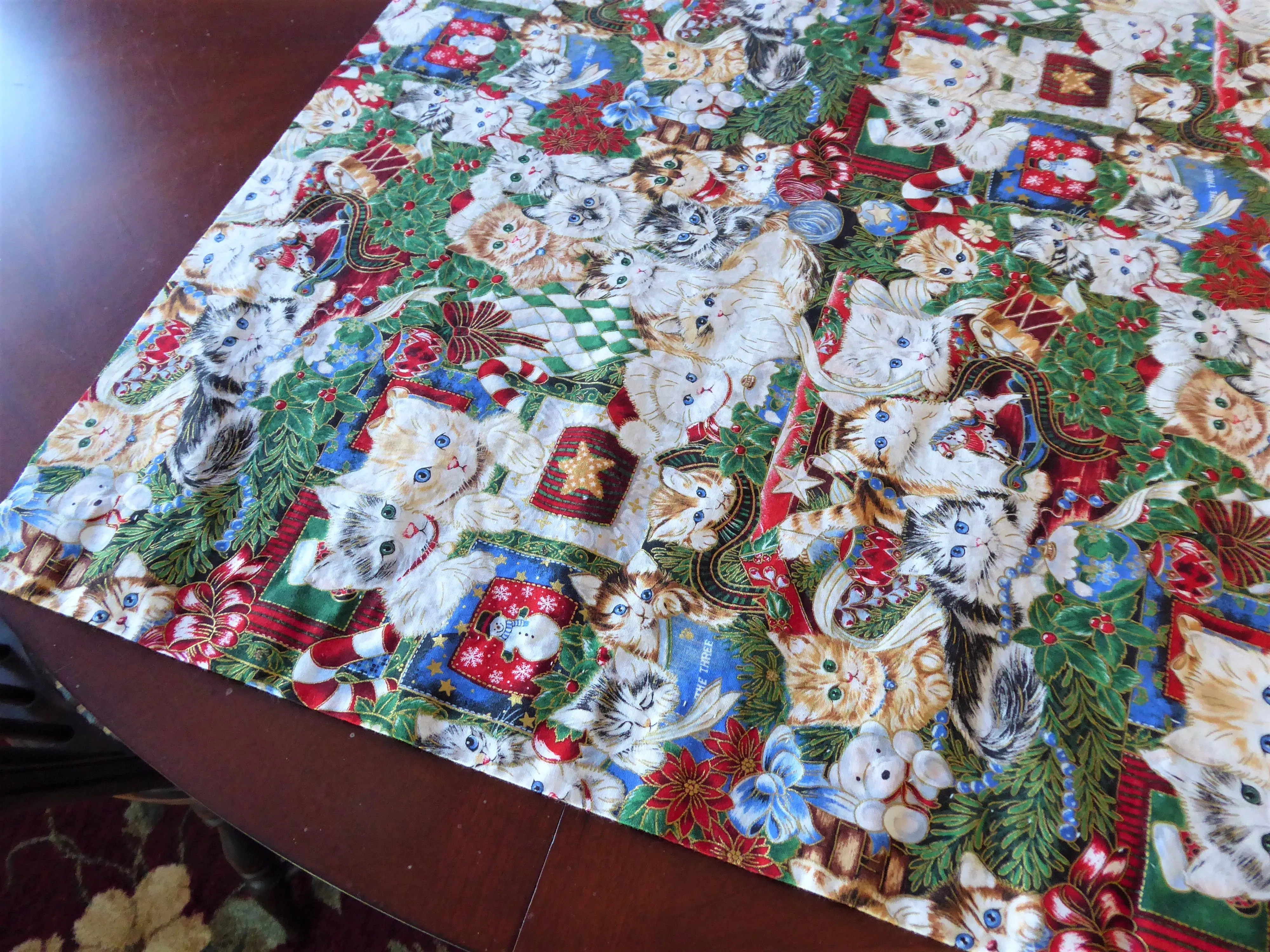 Christmas Kitties Table Runner 39 Inches By 18 Inches Jenny Newland Gold Metallic Handmade