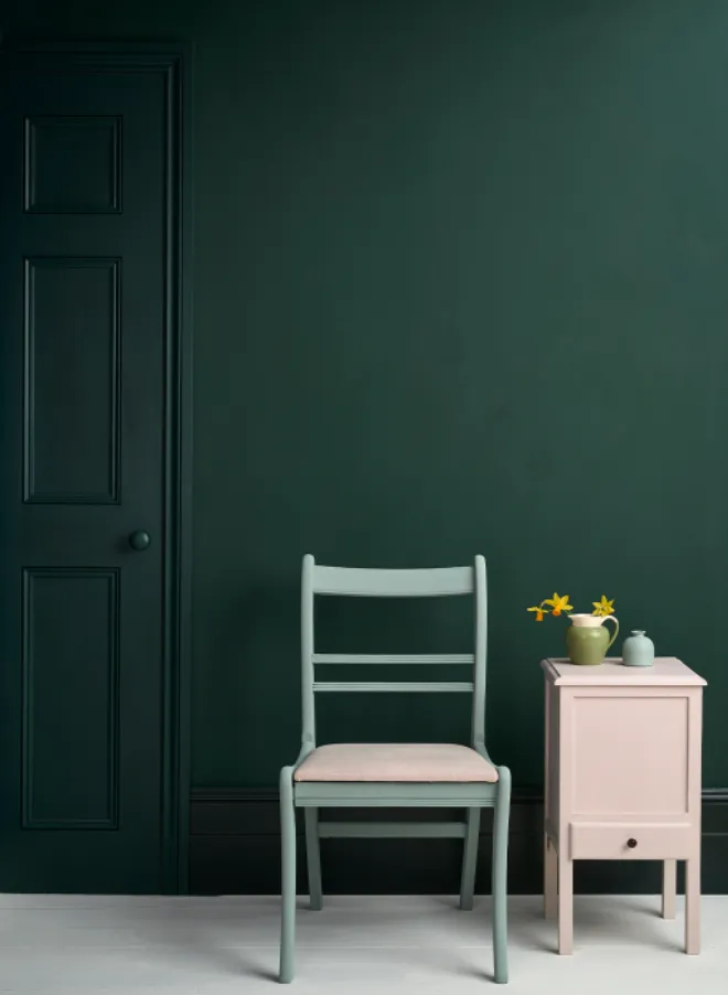 Knightsbridge Green Satin Trim Paint