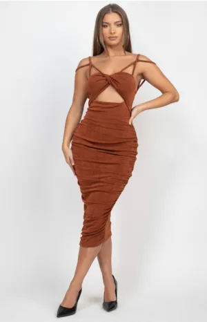 Le’Jazzy - Twist Front Ruched  Dress